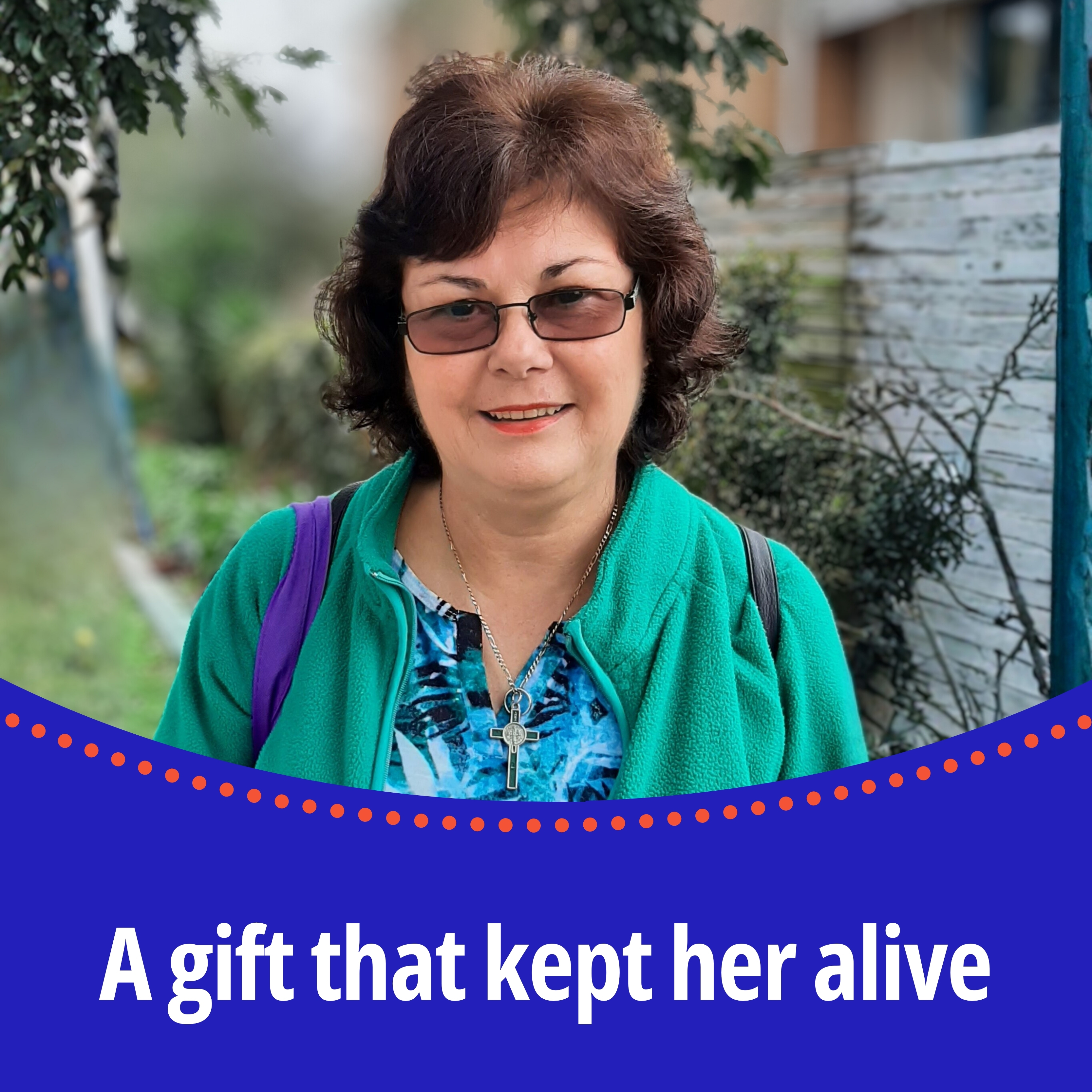 A photo of Amanda who has generously left a gift in her Will to Lifeline Queensland. A gift that kept her alive.